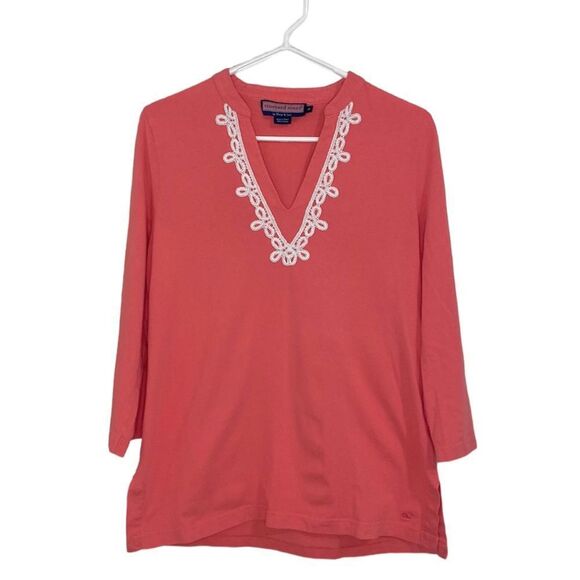 Vineyard Vines Tops - Vineyard Vines Coral 3/4 sleeve V-Neck Cotton Top Size Medium